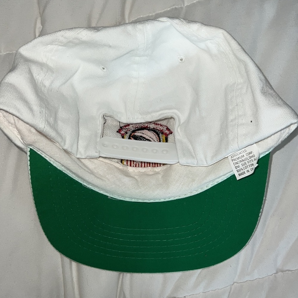 Faber Castell 1990s International Basketball Shootout Snapback Hat - Picture 3 of 4